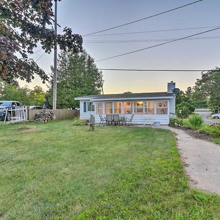 East Tawas Cabin With Lake Huron Access And Views Dış mekan fotoğraf